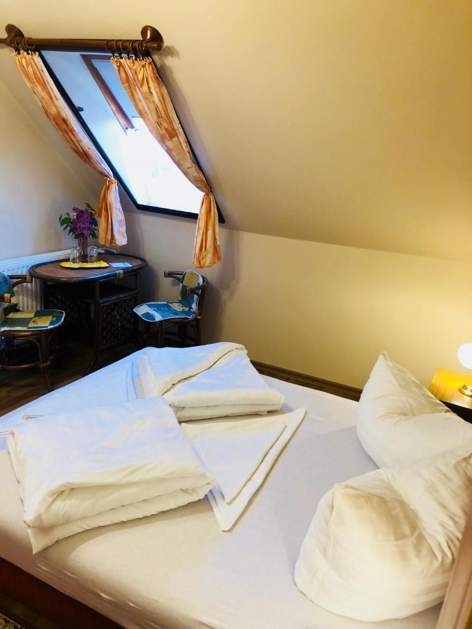 Bed and Breakfast Szuts Panzio Fertőrákos Exteriér fotografie